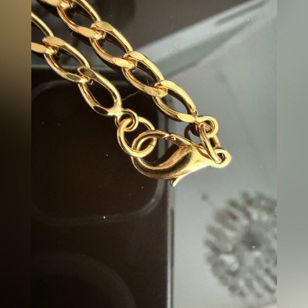 LOT 2097 24K gold plated CHANEL vintage white enamel chain necklace - Picture 6 of 9